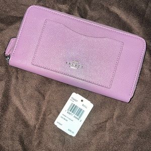 Coach lilac wallet